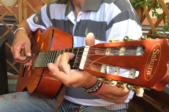 chitarra.jpg